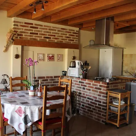 Nyaraló Renove Avec Terrasse, Animaux Admis Pres De St Pourcain - Fr-1-489-138 Barberier